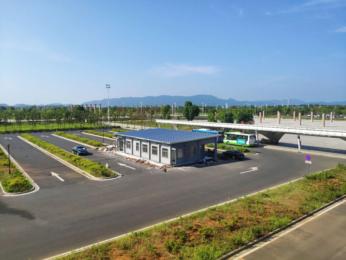 新余長運(yùn)高鐵客運(yùn)接駁站即將竣工營運(yùn)