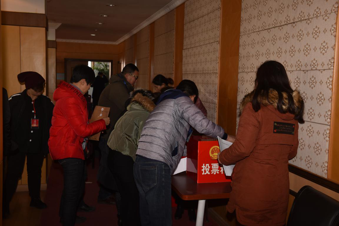 江西長(zhǎng)運(yùn)股份有限公司黨委副書記、董事會(huì)秘書吳隼被補(bǔ)選為南昌市西湖區(qū)第十六屆人民代表大會(huì)代表