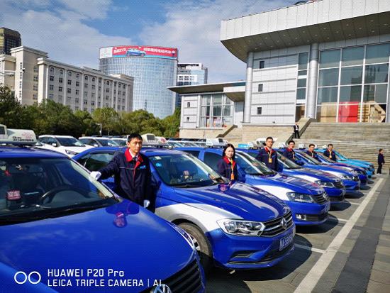 江西長運(yùn)出租汽車有限公司、南昌長運(yùn)榮獲全市交通運(yùn)輸行業(yè)“三大攻堅戰(zhàn)”優(yōu)勝企業(yè)