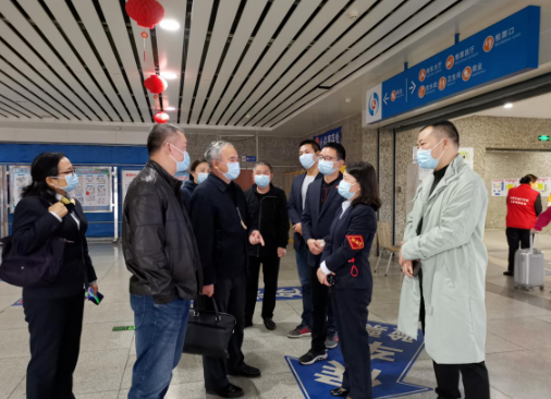 戴豪贛一行指導(dǎo)都市城際公交、長運(yùn)物業(yè)企業(yè)文化及疫情防控等工作